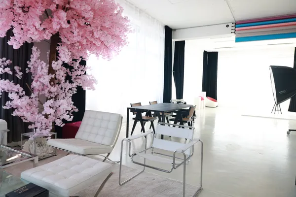 Tageslicht Studio in Köln Rodenkirchen – Videostudio Köln in Köln