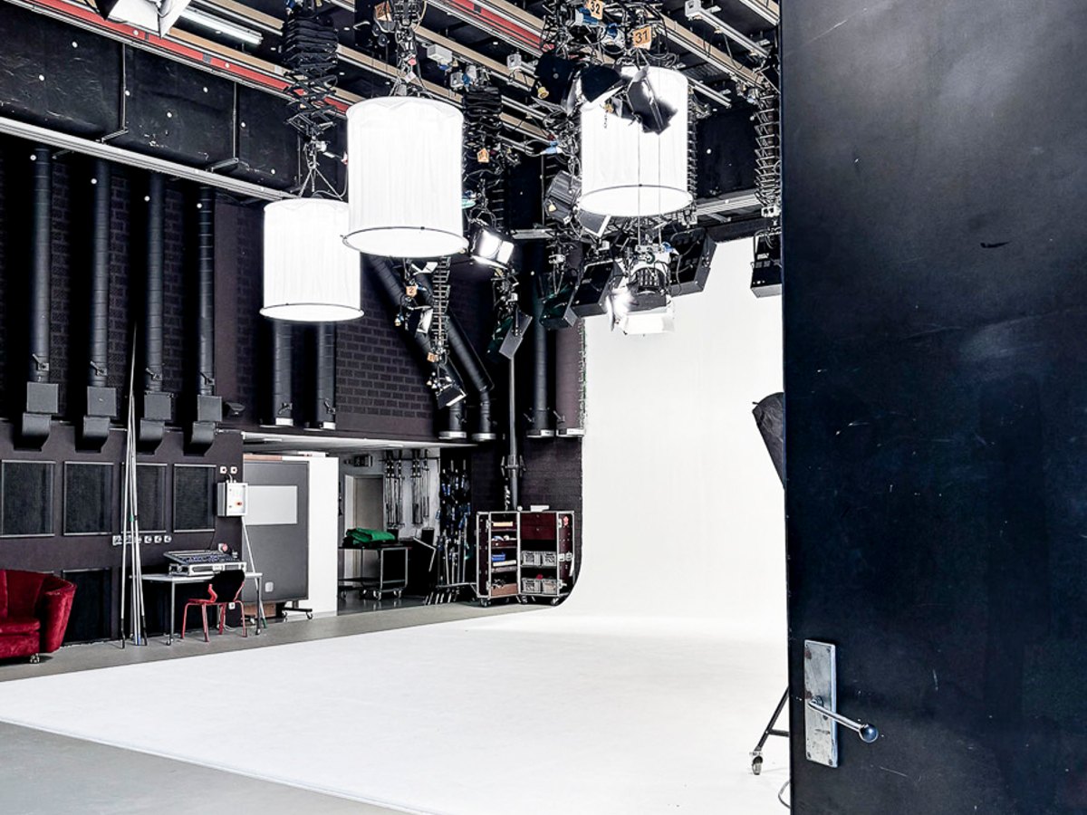 Studio image 8