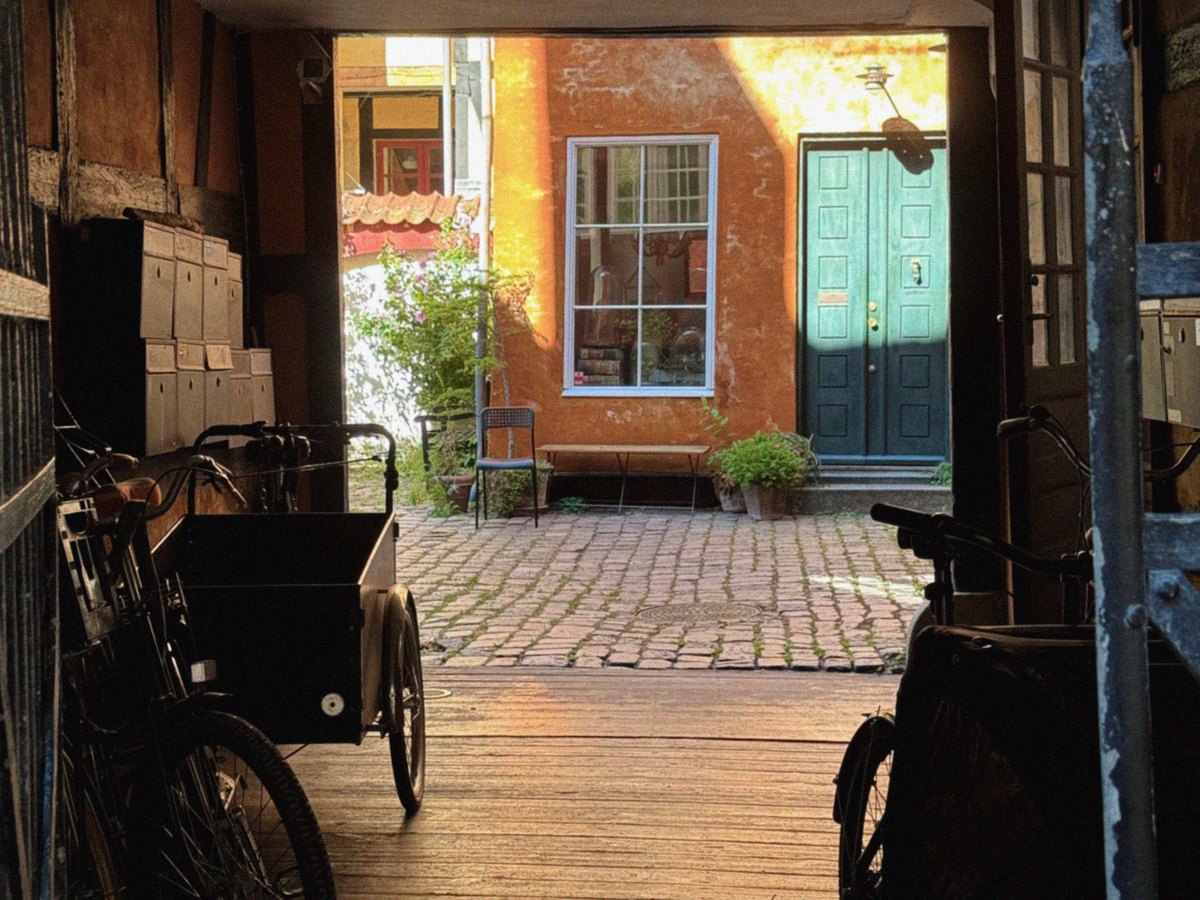 Studio image 2