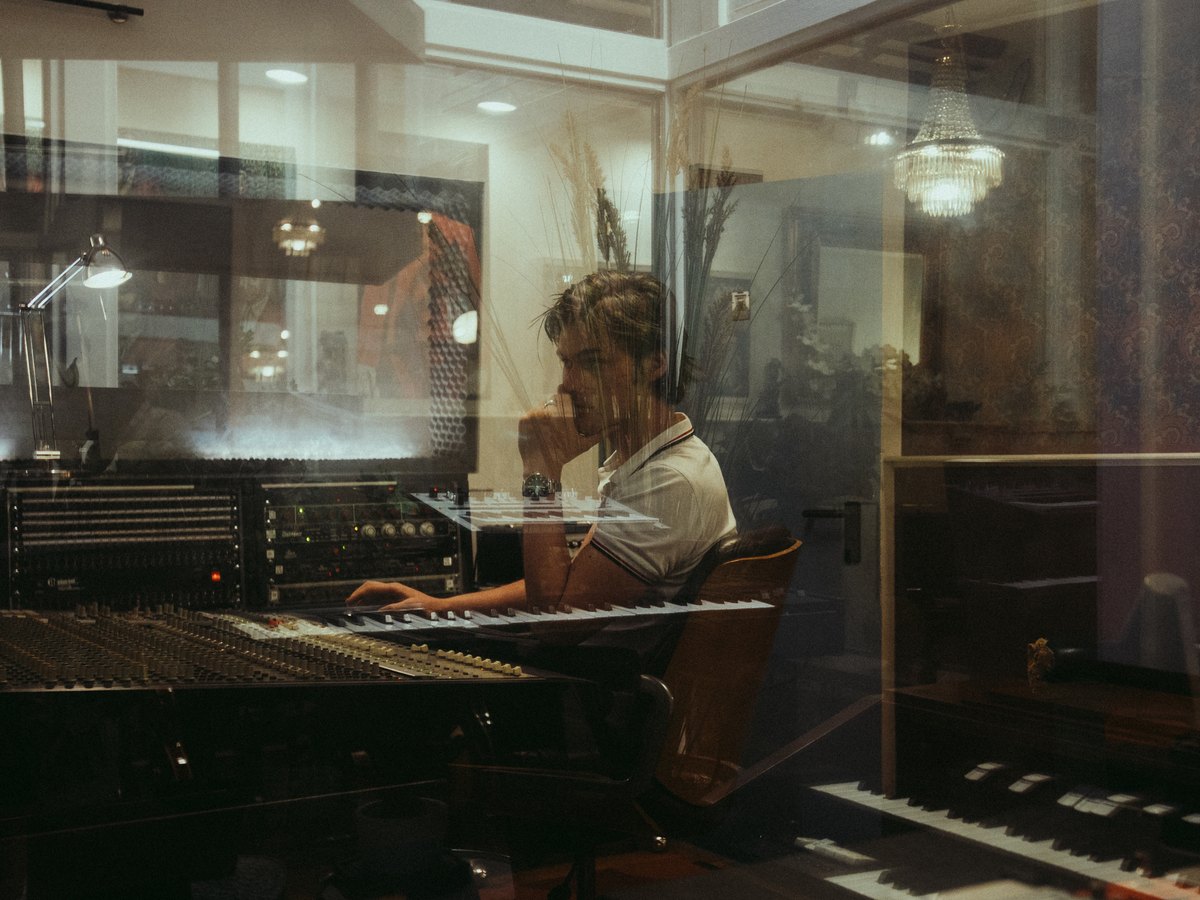 Studio image 7