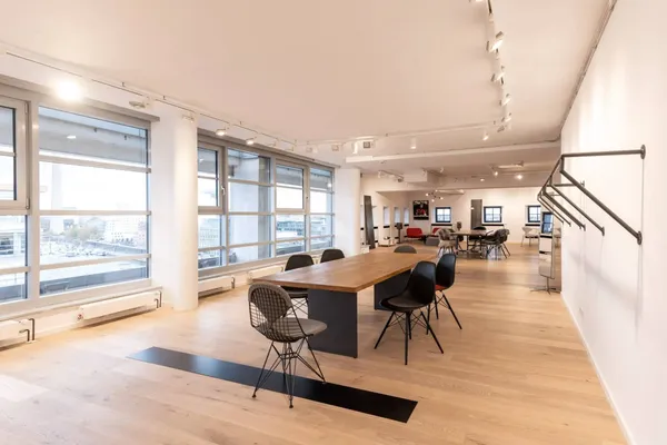 THE HARBOUR – Videostudio Düsseldorf in Düsseldorf