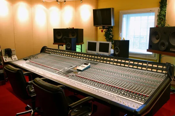 The Cozy Recording Place in Cologne – Tonstudio Köln in Köln