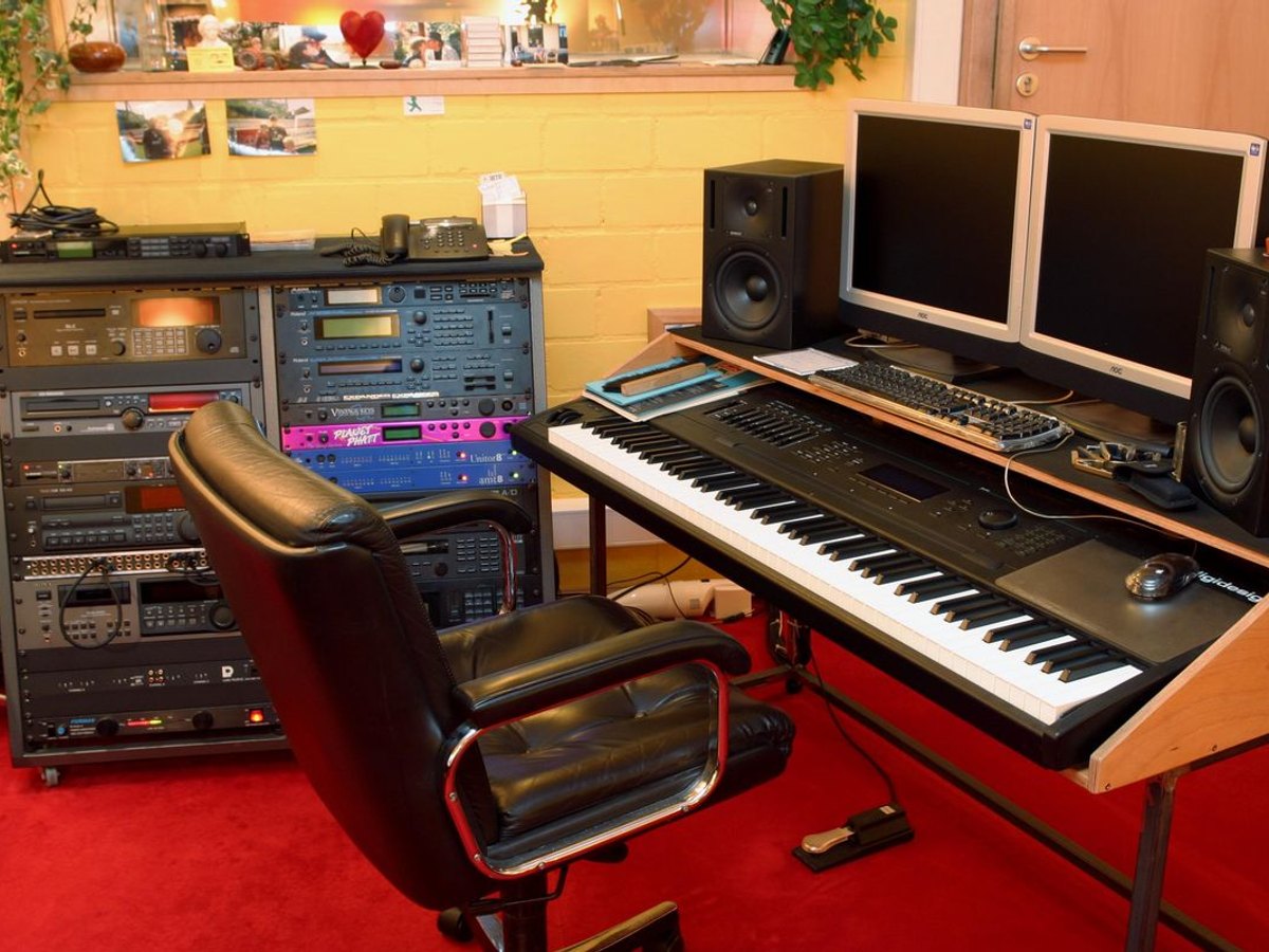 Studio image 6