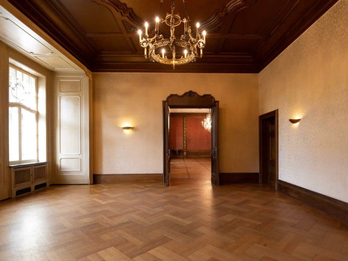Studio image 6