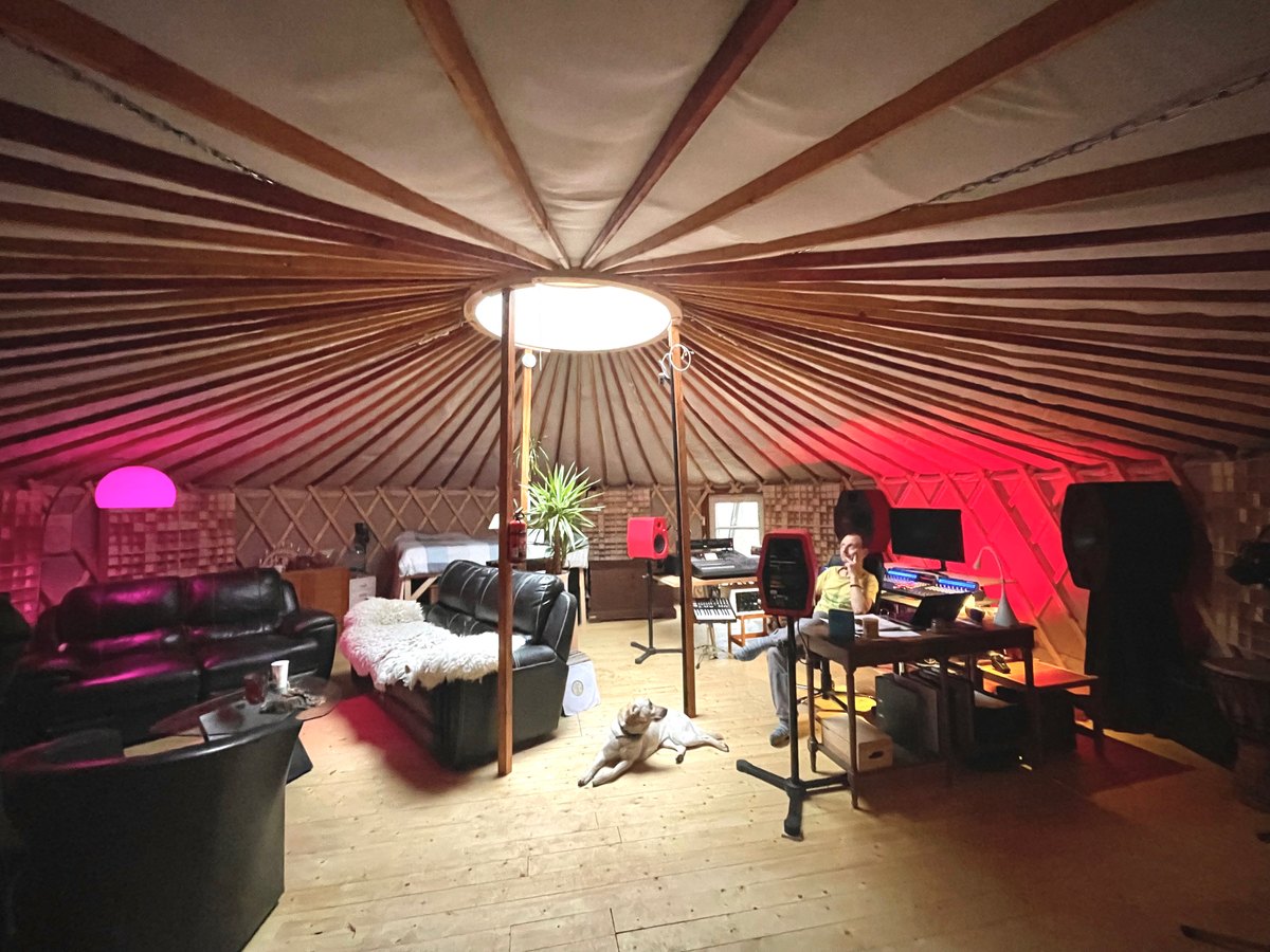 Studio image 5