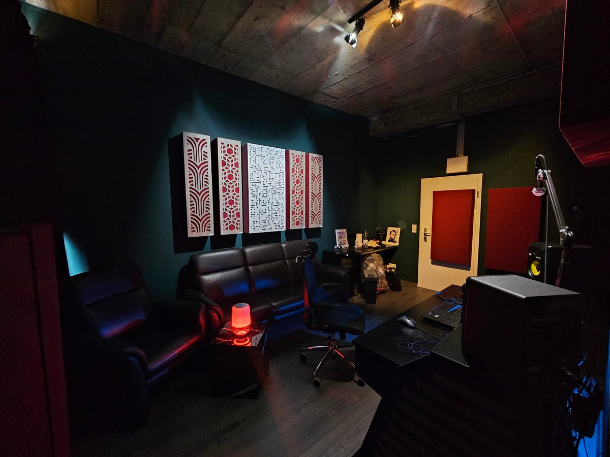 Studio image 4