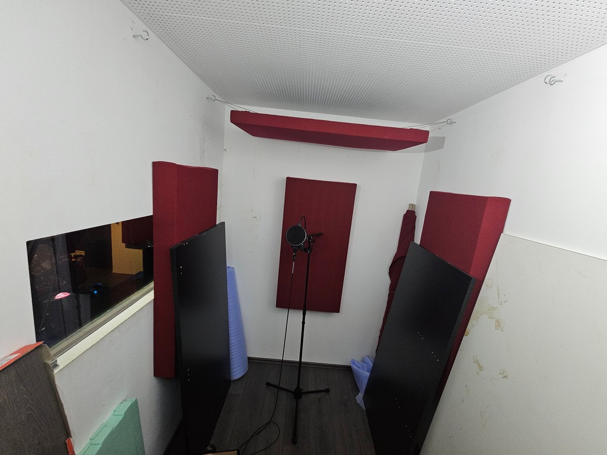 Studio image 5