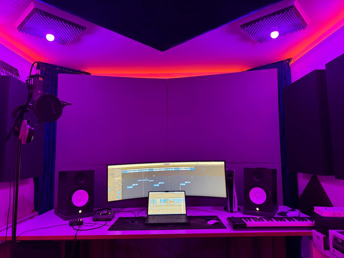 Studio image 5