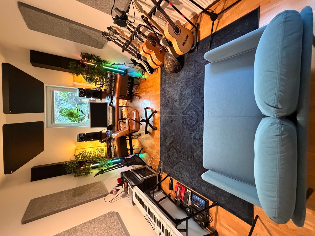 Studio image 5
