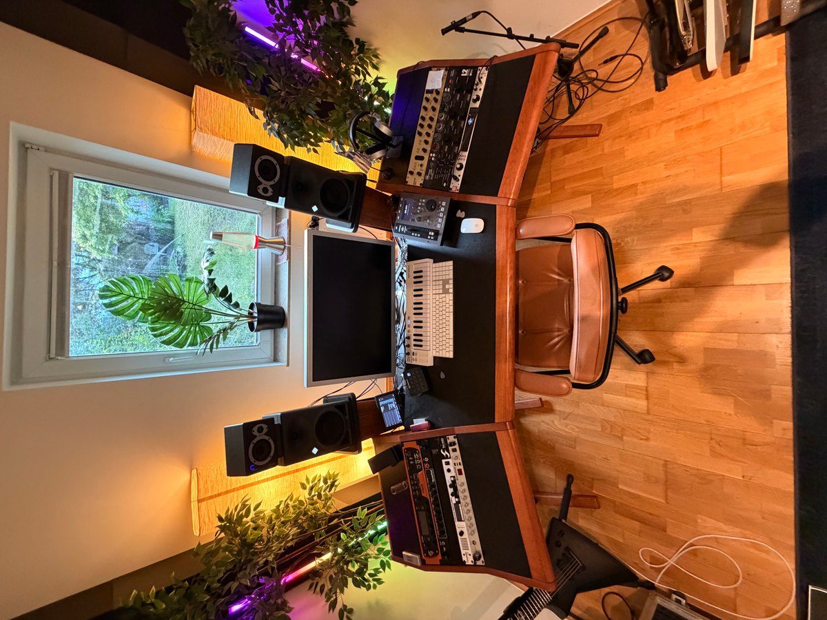 Studio image 2