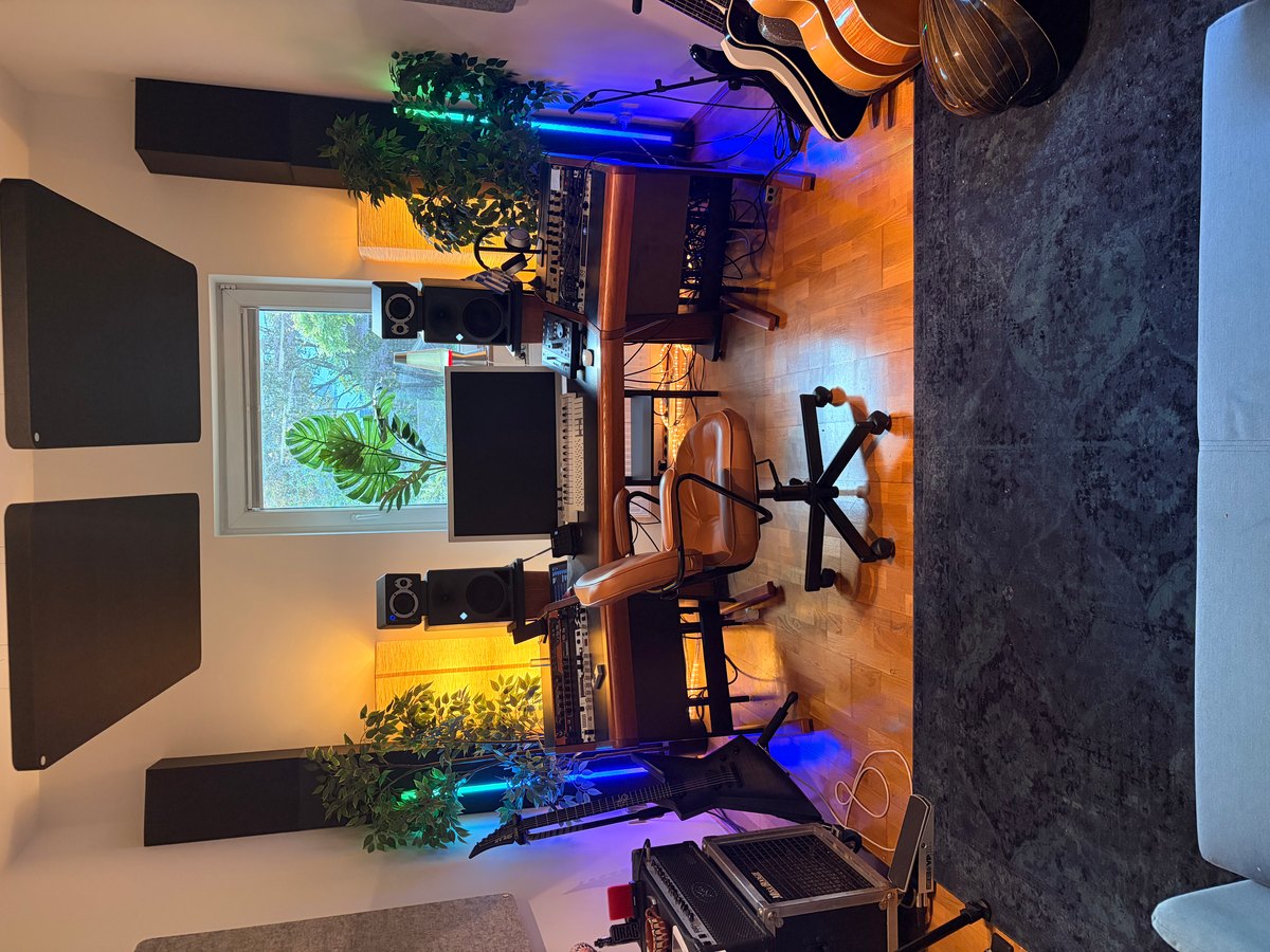 Studio image 3