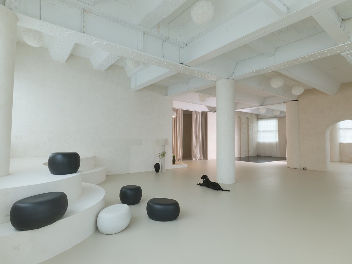 Studio image 5