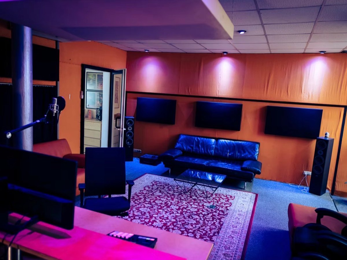 Studio image 2