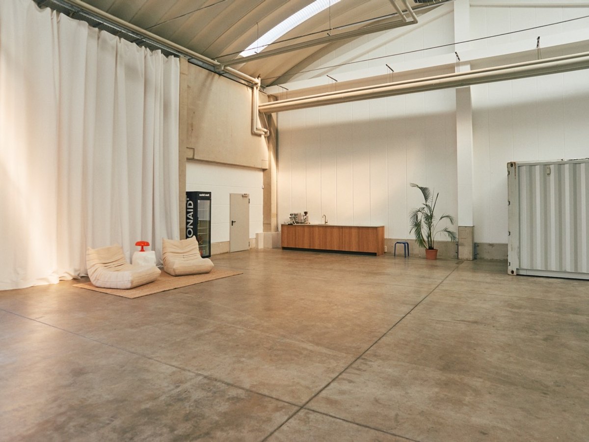 Studio image 4