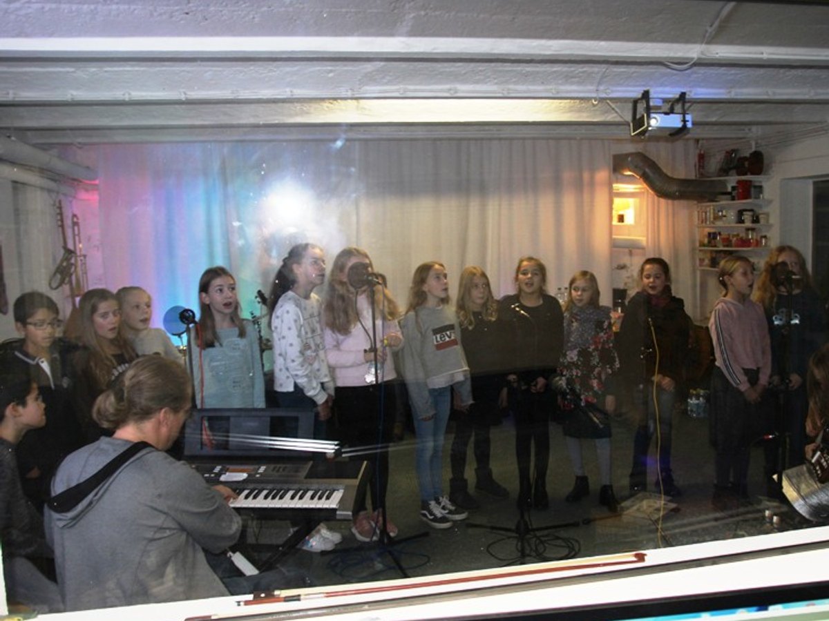 Studio image 7