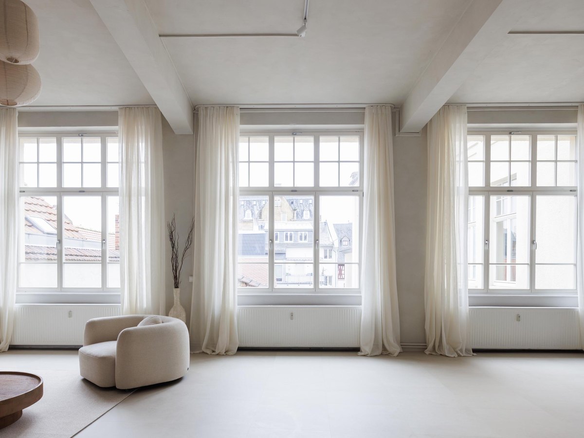 Studio image 5