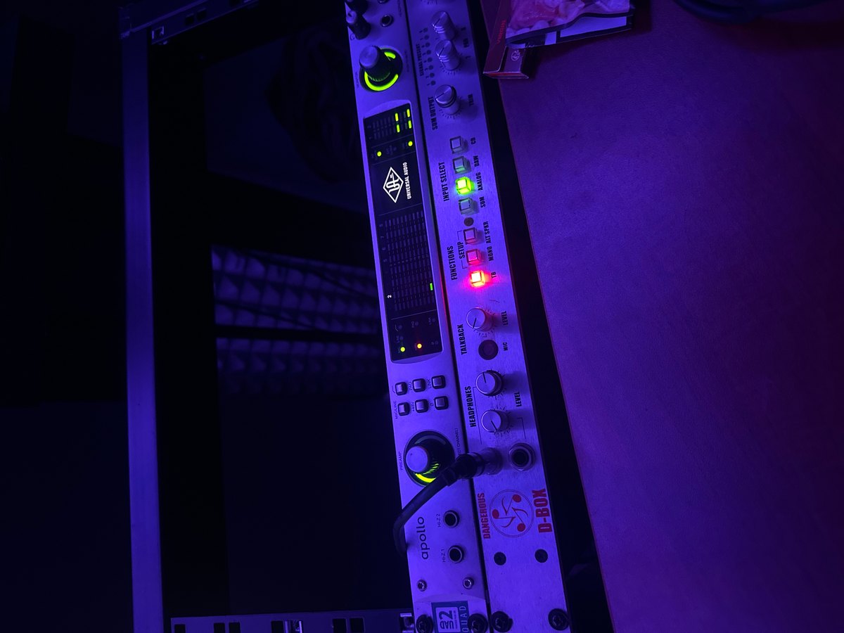 Studio image 6