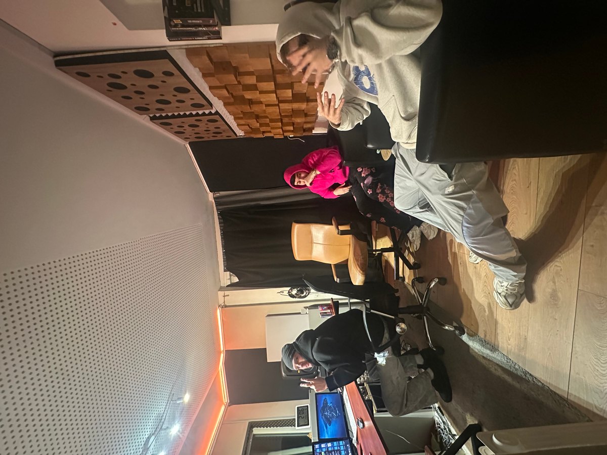 Studio image 9