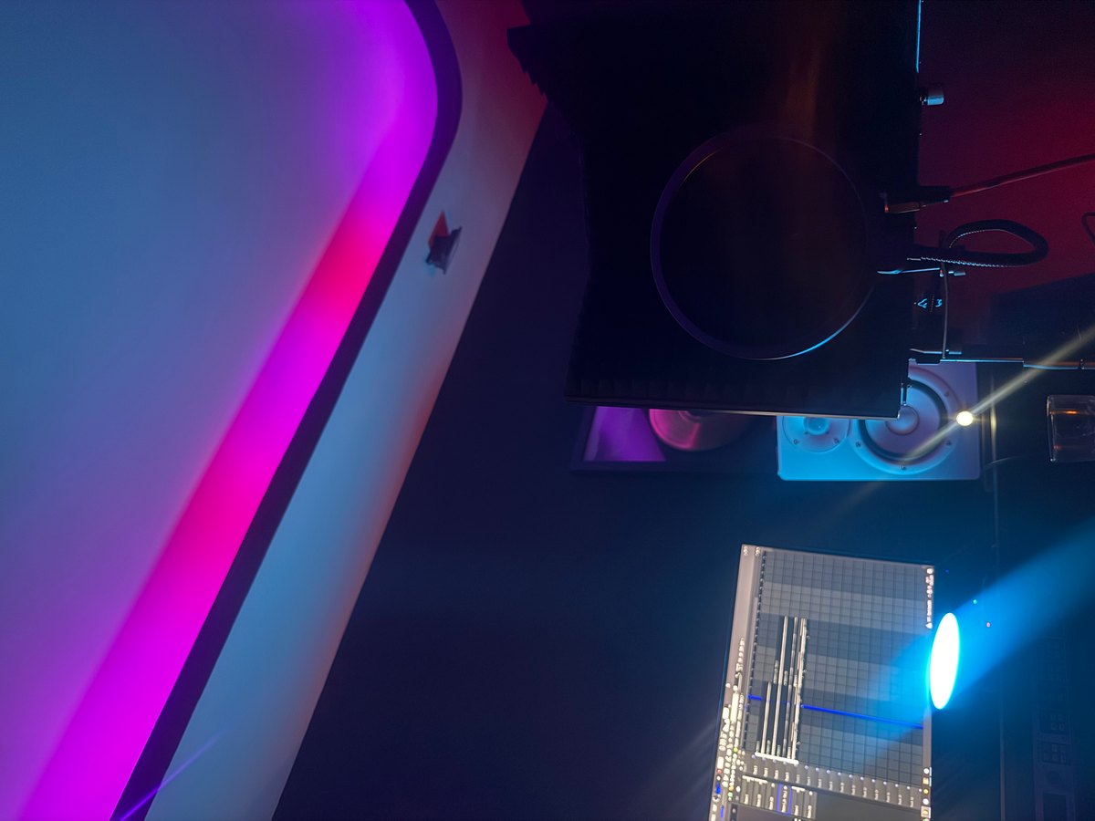 Studio image 6