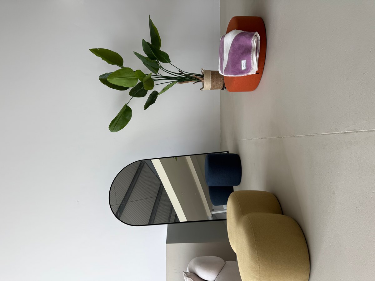 Studio image 8