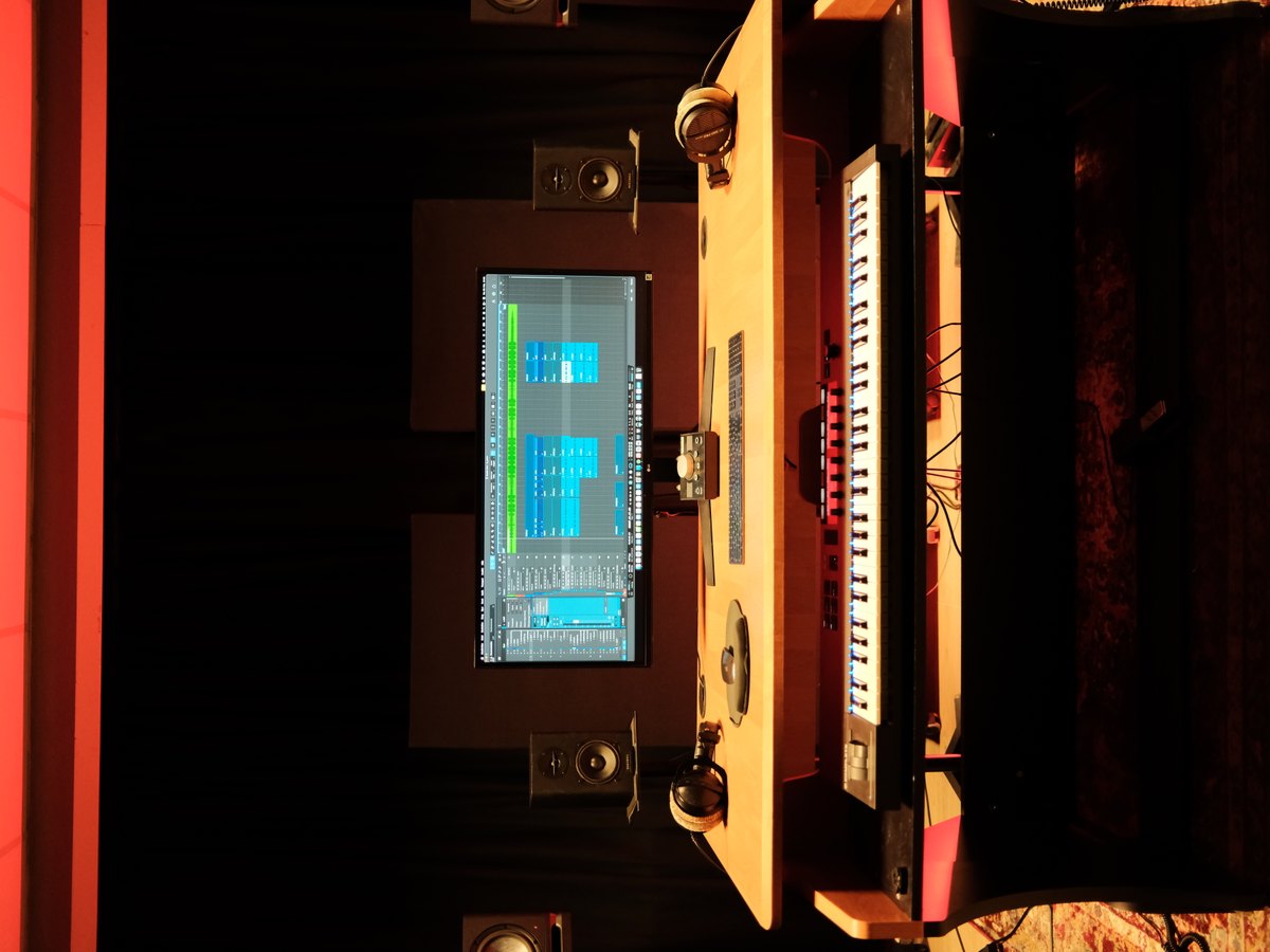 Studio image 7