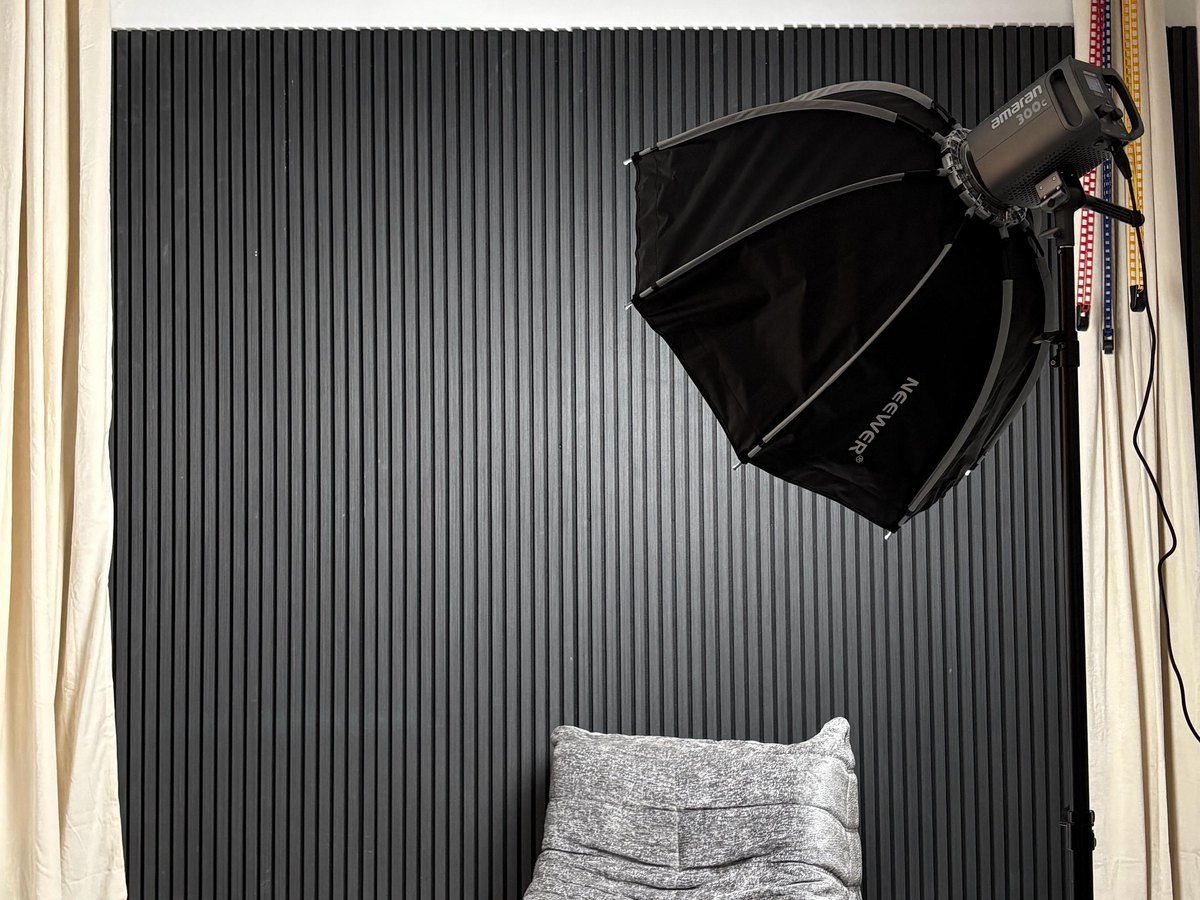 Studio image 8