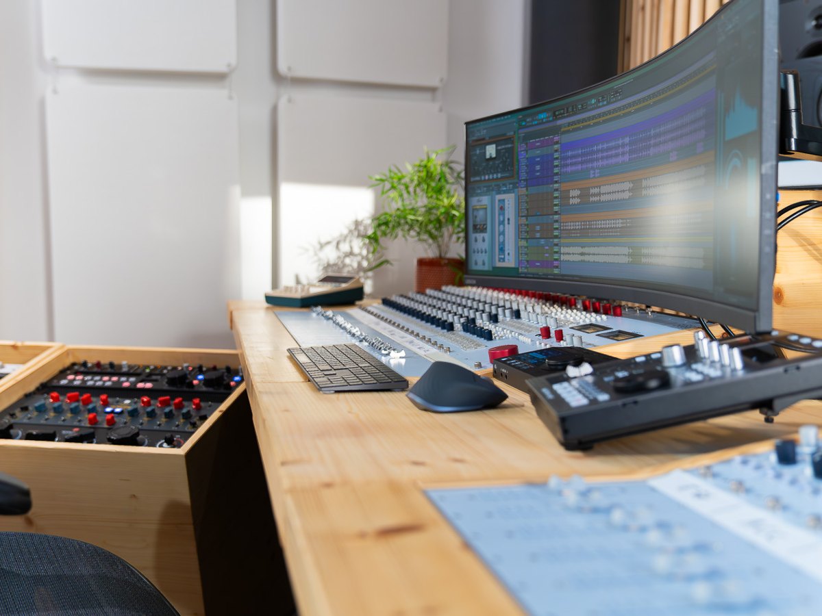 Studio image 4