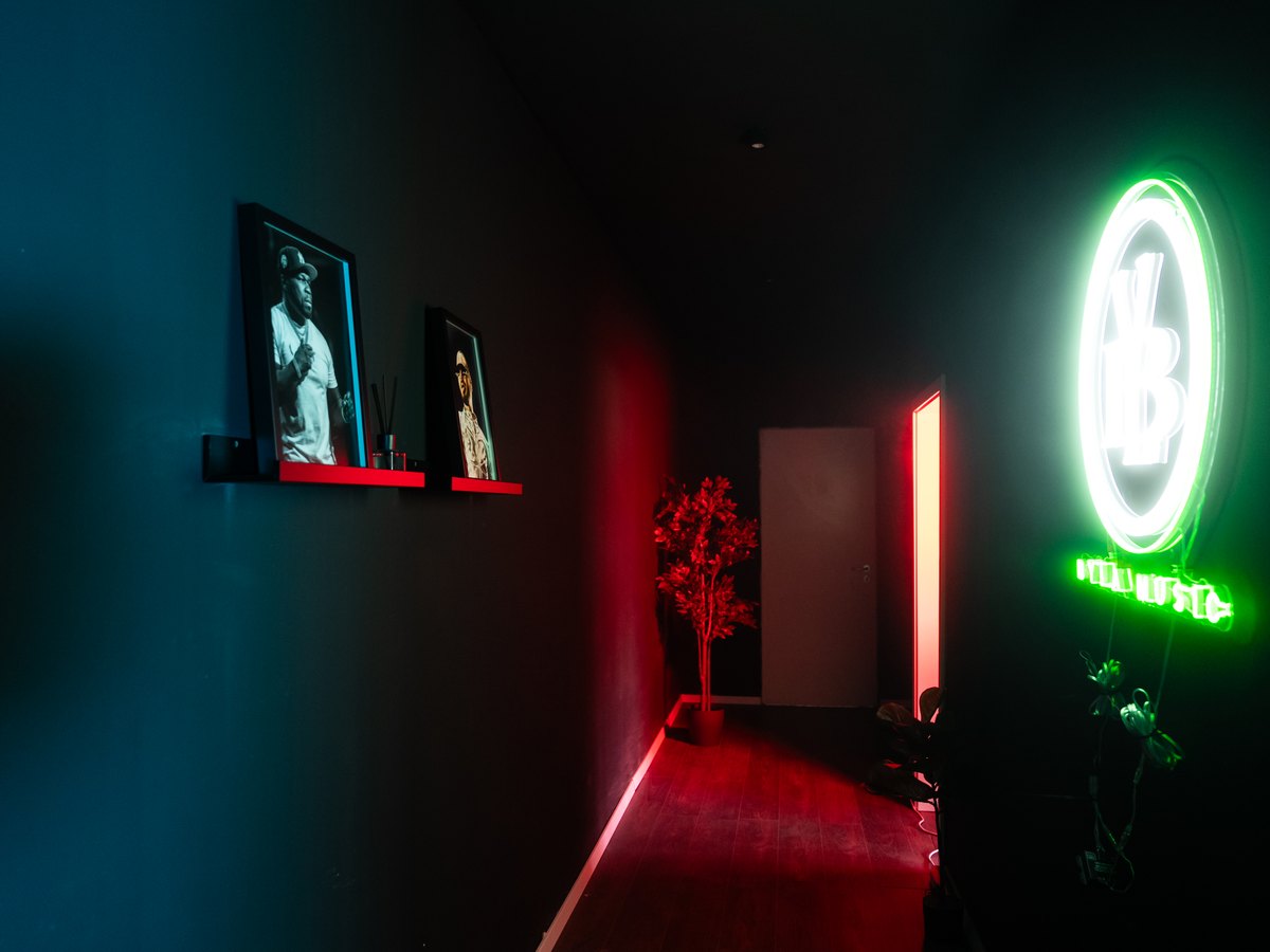 Studio image 4