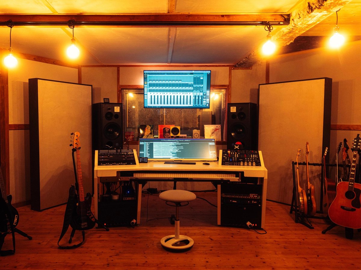 Studio image 4